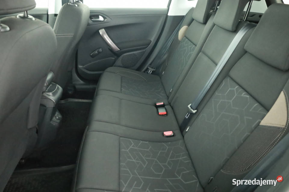 Peugeot 2008 12 PureTech relingi dachowe Piaseczno