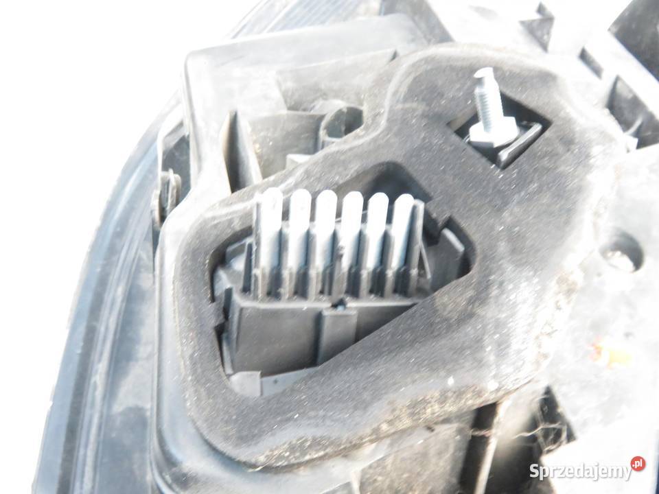 LAMPA PRAWA TYLNA OPEL ASTRA III H