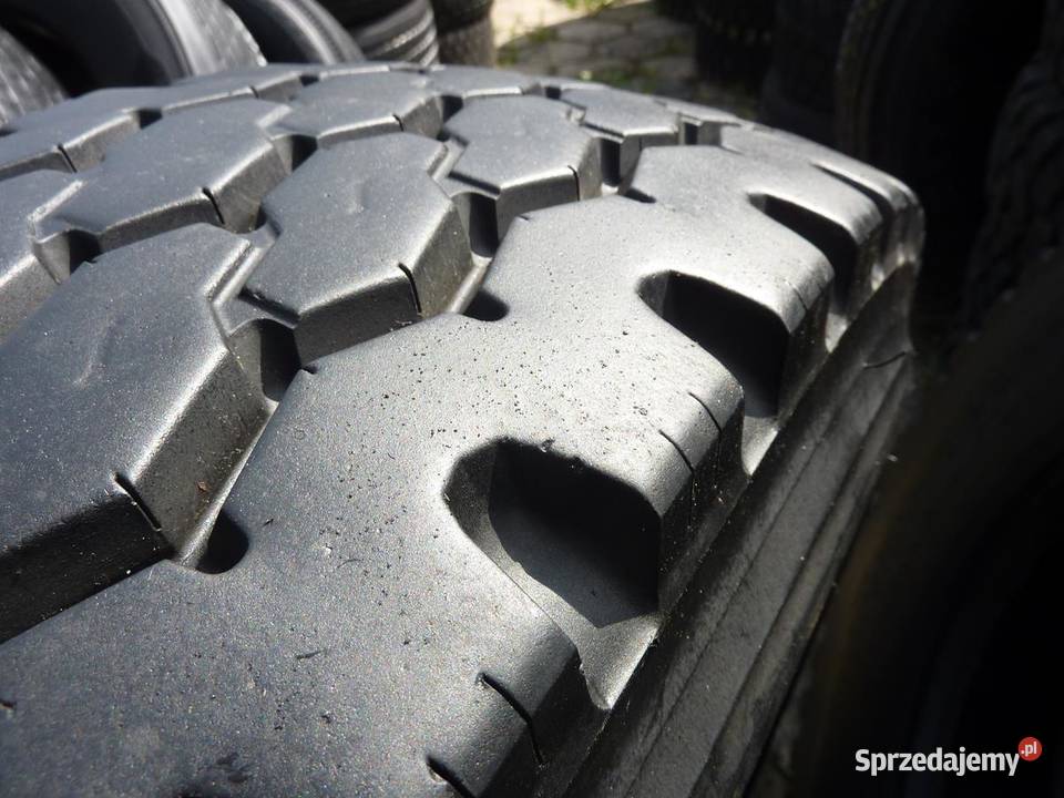 Opona używana ciężarowa 10R225 BRIDGESTONE M840 Zaścianki