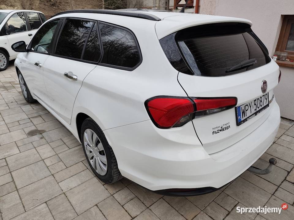 Pakiet pięciu ciekawych samochodów w dwóch Głowienka