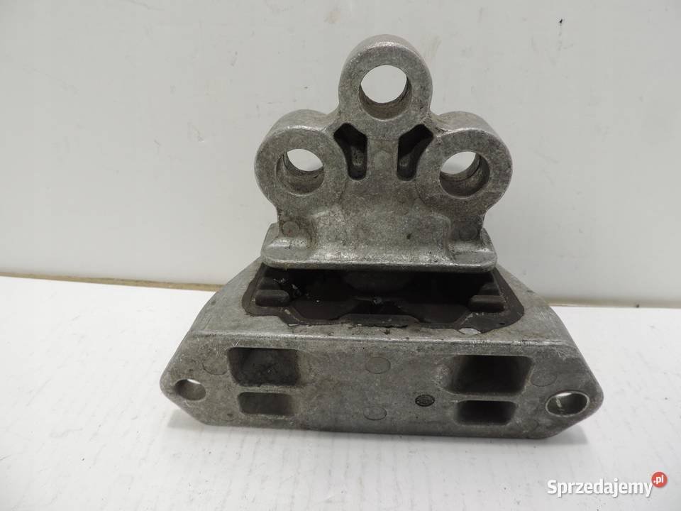 Fiat 500L 14 TJET ŁAPA PODUSZKA SILNIKA 51921642