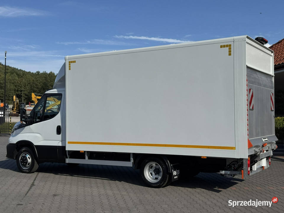Iveco Daily 35C14 Kontener Winda 750 Na bluetooth Widełki