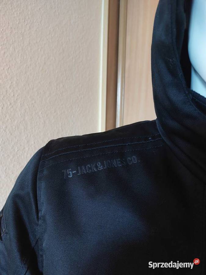 Kurtka jesiennozimowa z kapturem JackJones Kraków