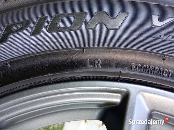 Koła Land Range Rover 19 opony wielosezonowe sprzedam