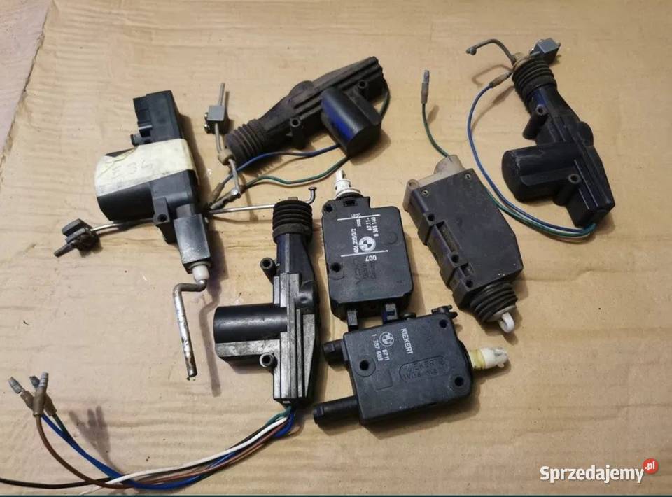 Siłownik centralnego zamka BMW E34 Centralne zamki Żory