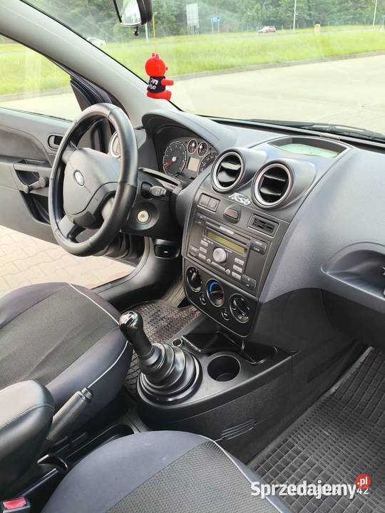 Ford Fiesta nieuszkodzony Fiesta Grudziądz