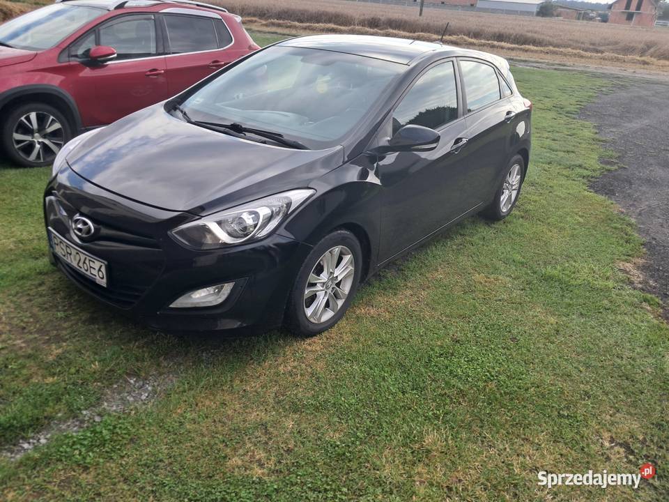 Hyundai i30 II 16 hatchback edycja specjalna czujnik parkowania Utrata