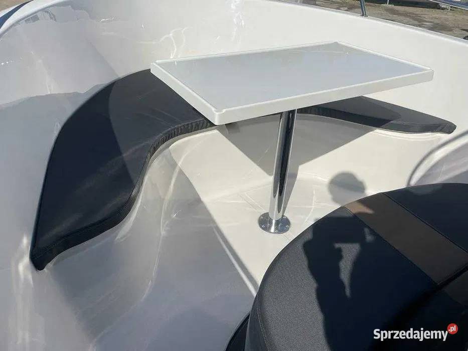 Łódka Motorowa Holiday 650 silnik Yamaha 130 Rok produkcji 2024 Łodzie i motorówki