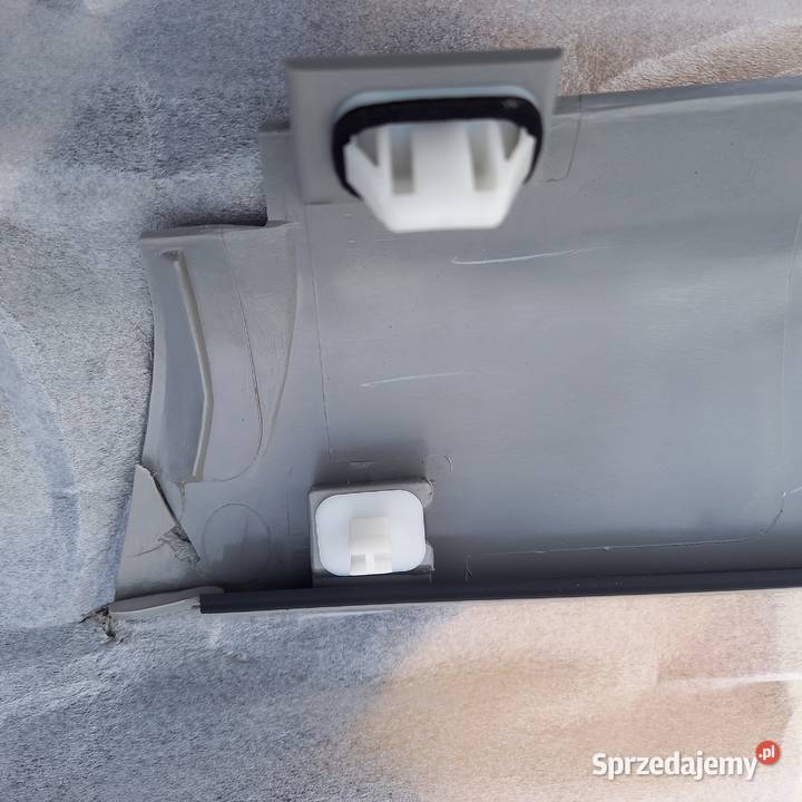 3396205KA8051RH0C00 Listwa zewntył strona lewa osobowe Kraków