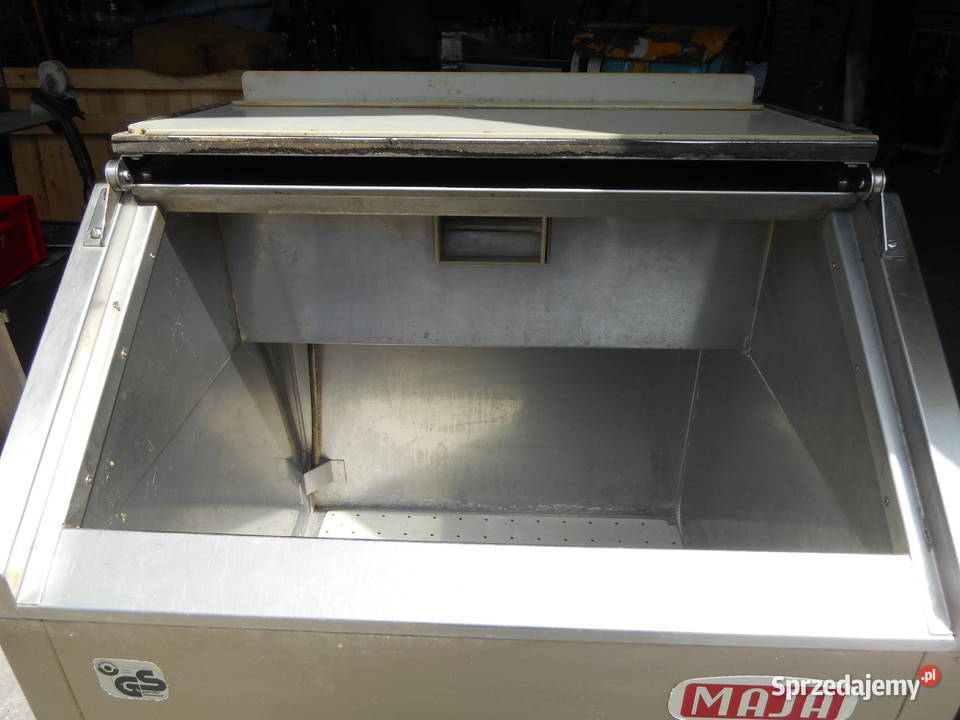 Wytwornica lodu Maja Woźniki