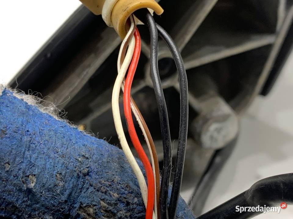 LUSTERKO PRAWY AUDI A4 B6 SedanLimuzyna 0005 podkarpackie