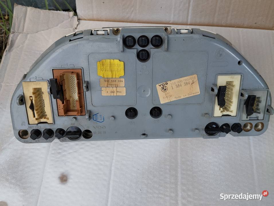 Licznik zegary BMW E34 VDO 110008360019 osobowe Łódź