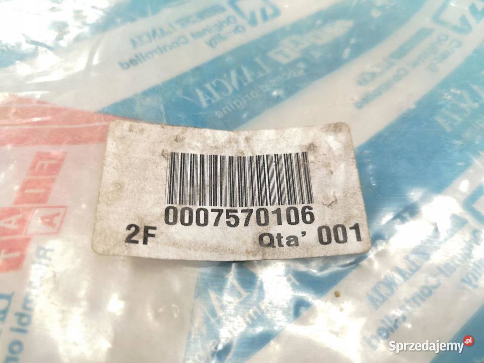 USZCZELKA KAROSERYJNA LEWA LANCIA Y10 8895 ORI sprzedam