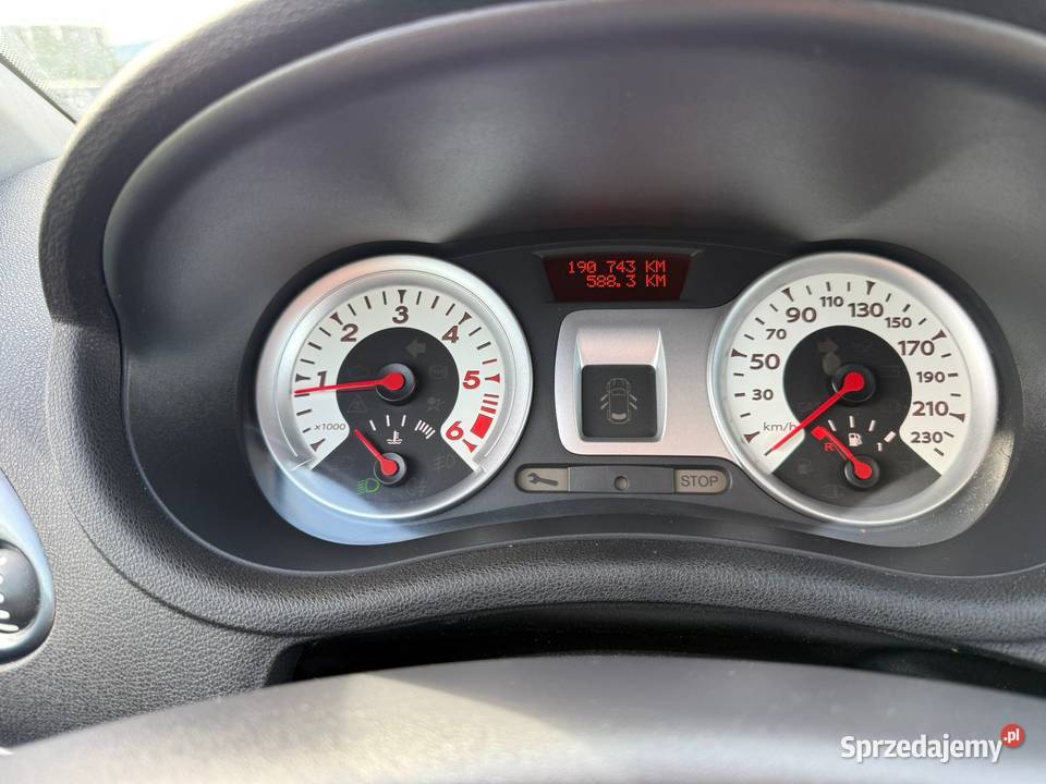 Renault Clio 3 3dz 2008 15 dci 190 80KM Dubiecko
