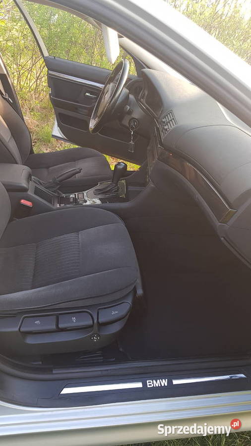 BMW e39 528i sedan oryginalny przebieg welurowa tapicerka