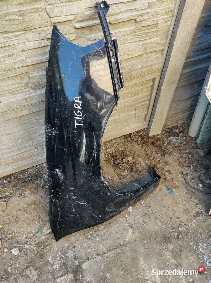 OPEL TIGRA A błotnik prawy przód