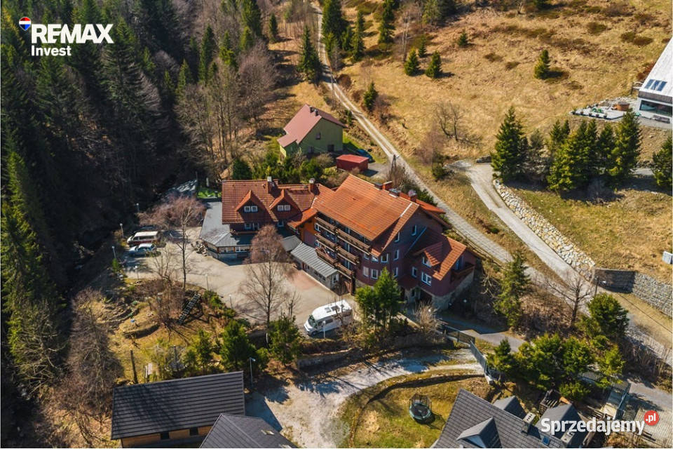 Nieruchomość inwestycyjna obiekt noclegowy 1255m 3904zł/m2 Sprzedaż Szczyrk