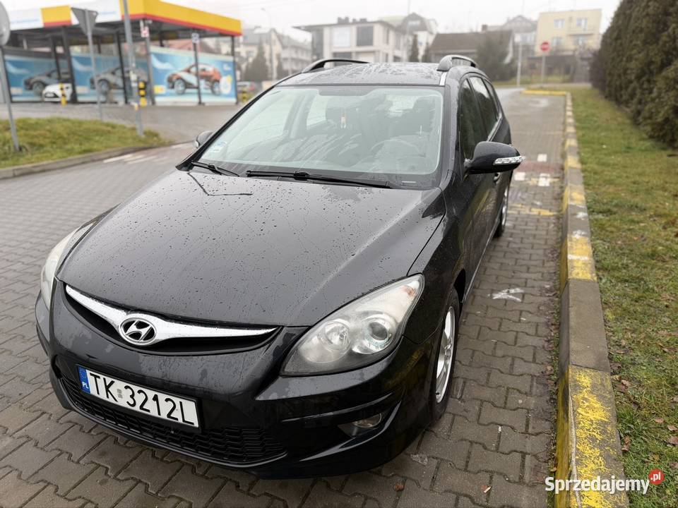 Hyundai I30 14 BenzynaGAZ 2011r Lift Rok produkcji 2011