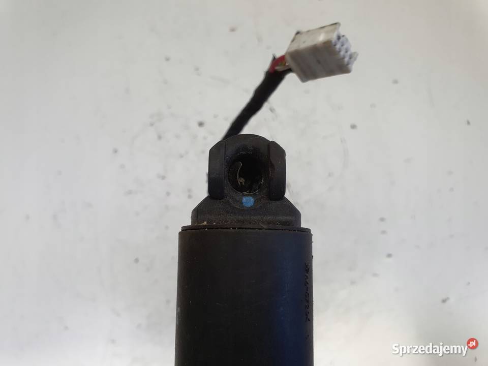 Tesla Model 3 III ELEKTRYCZNY SIŁOWNIK KLAPY Zamki, wkładki i kluczyki Rudka