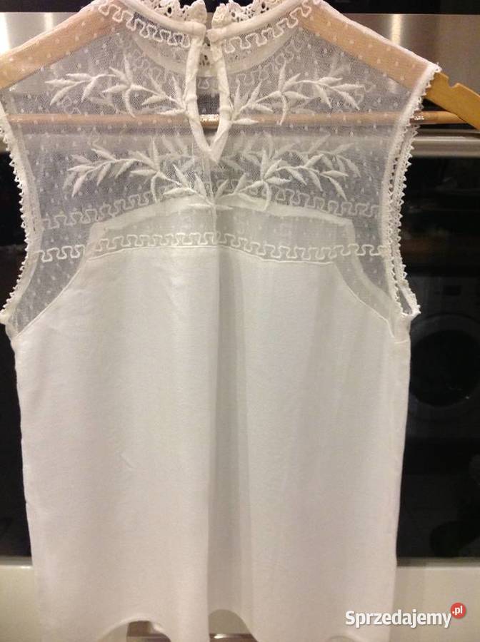 Biała Bluzka damska Besshka S z haftem Bershka