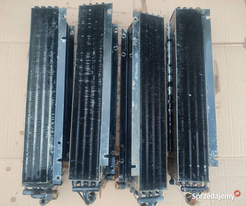 Chłodnica oleju Case MX180 MX200 MX220 MX240