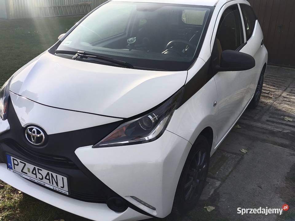 TOYOTA AYGO 10 VVTi X 2017 69KM Międzyrzecz