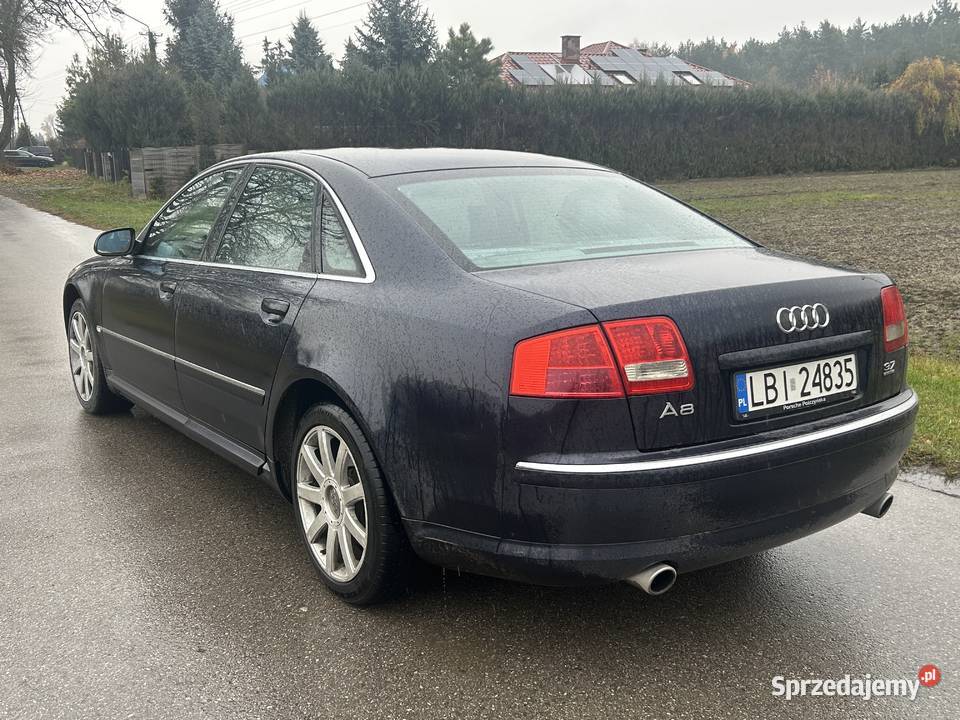 Audi A8 D337 benzyna