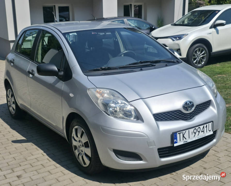 Toyota Yaris 133 Benzyna Serwisowany Gwarancja Piekoszów