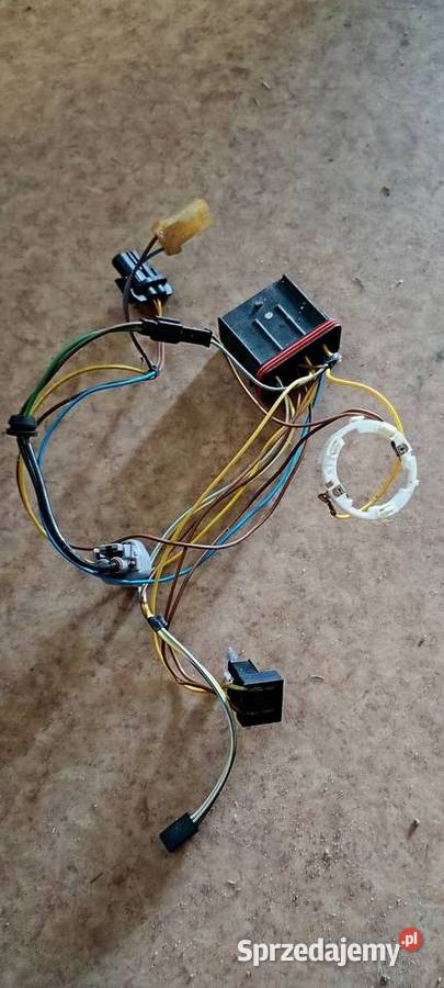 Volvo V50 S40 C30 WIĄZKA LAMPY PRZÓD ORYGINAŁ Iłownica