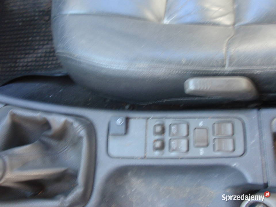 VOLVO V40 20 BENZYNA Kombi gaz sekwencja AUTO NA Rok produkcji 1996