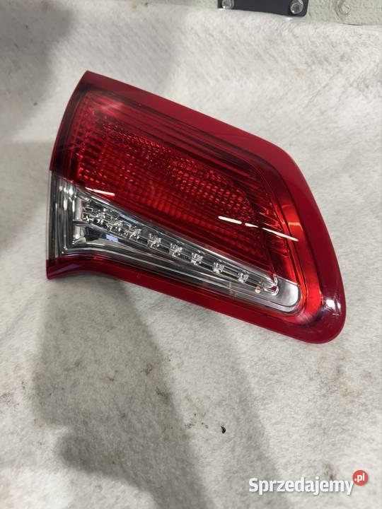 Lampa odblask lewa w klapę Citroen C4 B7 II Jasienica