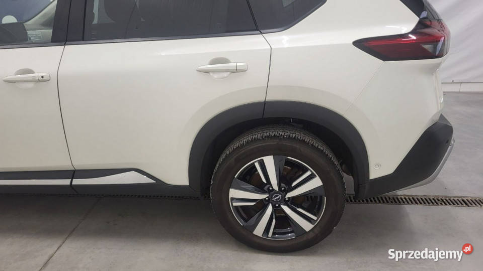 Nissan XTrail 15 VCT ePOWER Tekna e4ORCE IV 2021 kamera cofania mazowieckie