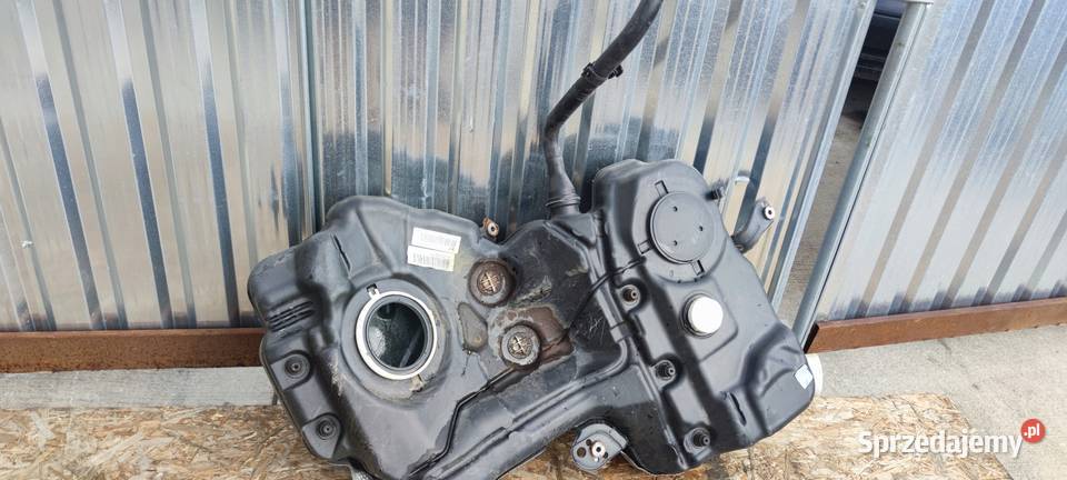 BAK ZBIORNIK PALIWA AUDI A4 B8 A5 8K0201021FK Przystajń