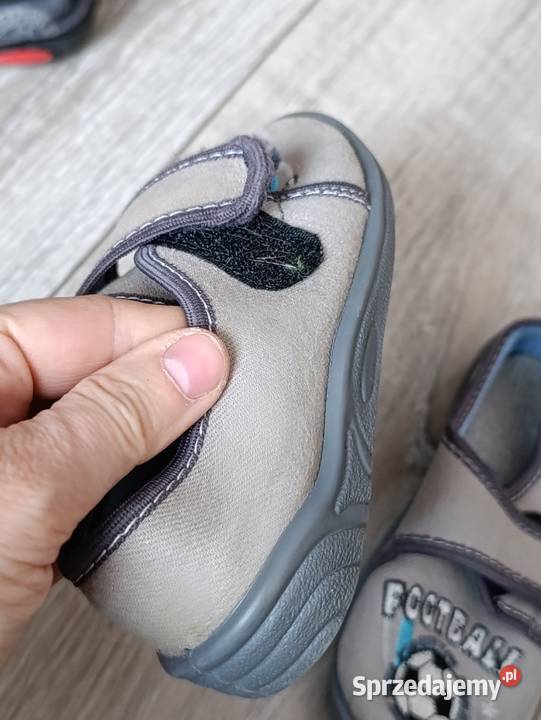 kapcie chłopięce buty rozmiar 25 długość wkładki wielkopolskie