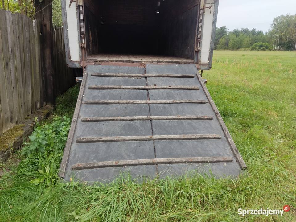 Przyczepa do przewozu bydła podkarpackie Durdy