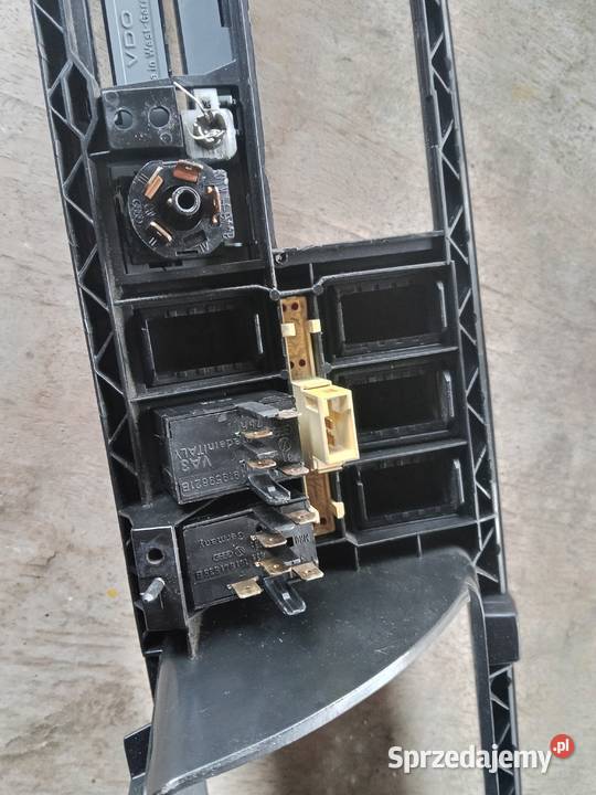 Ramka zegarów obudowa Golf II Jetta MK2