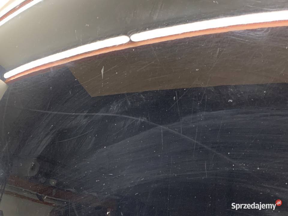 MASKA BMW E61 Kombi 0410 SCHWARZ 2 POKRYWA