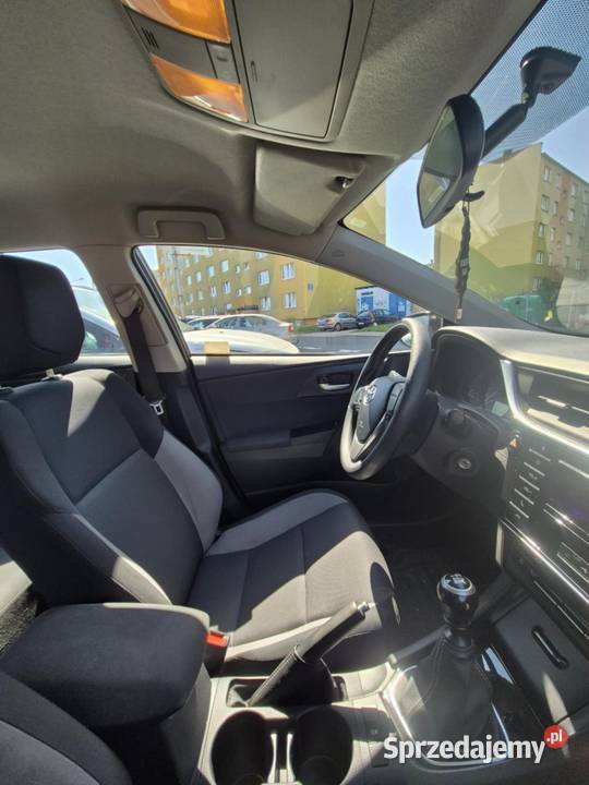 Toyota auris kombi Piotrków Trybunalski