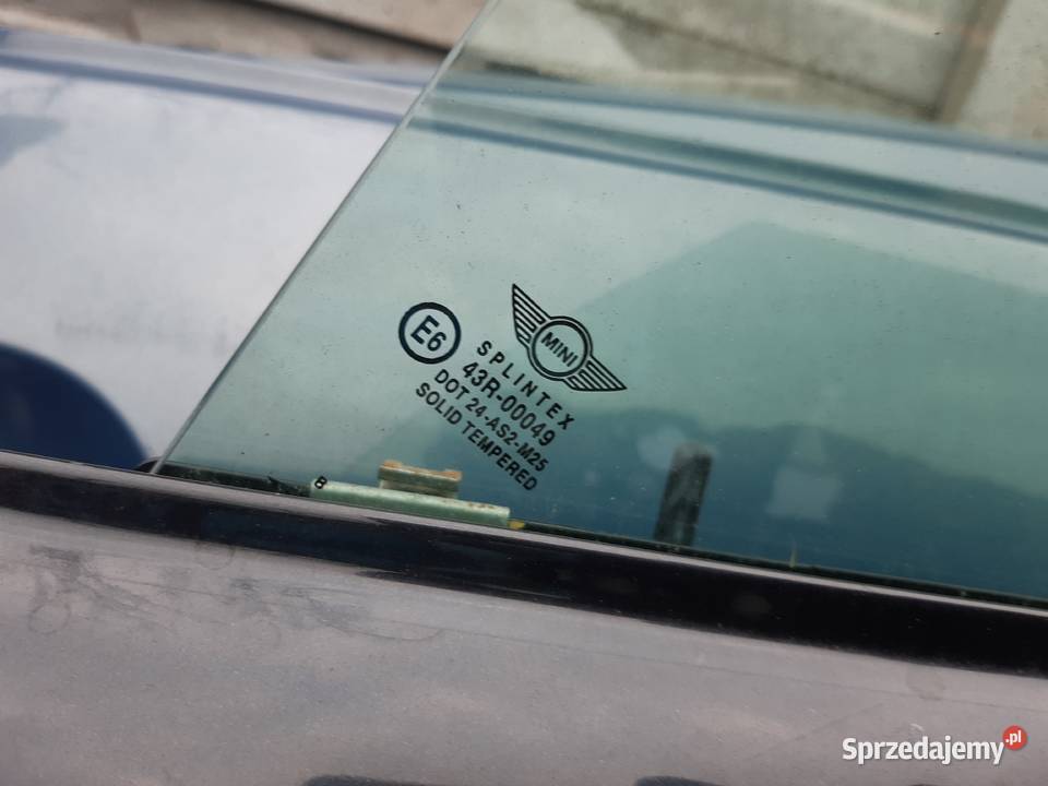 Mini Cooper One Prawe przednie drzwi czarne