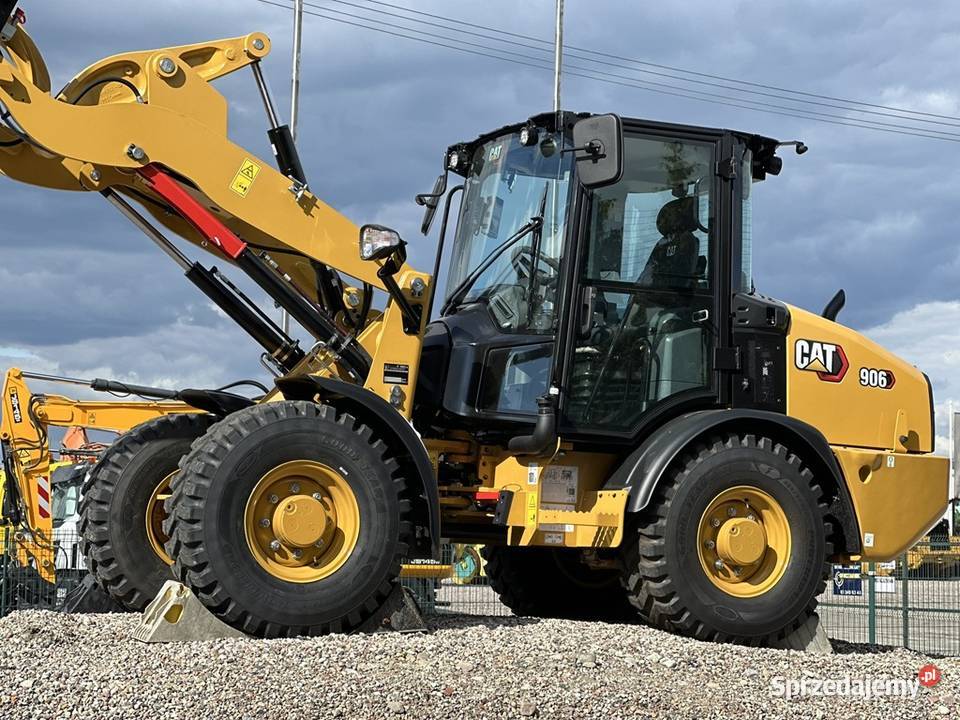 A2BUD AUTORYZOWANY DEALER MARKI CATERPILLAR Koparki Tuliszków