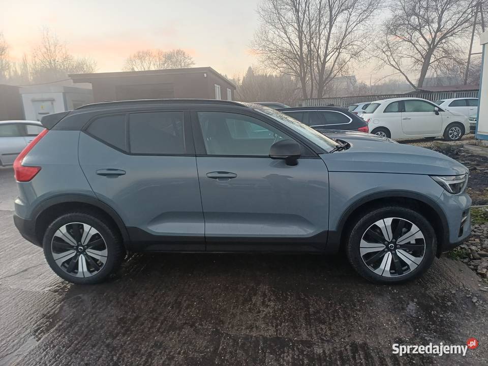 Volvo xc40 bezwypadkowy 2023 lift 69cm3 Jastrzębie-Zdrój