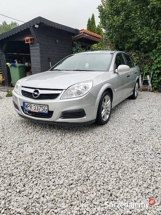 Opel Vectra lift 18 122 z lpg Klembów sprzedam