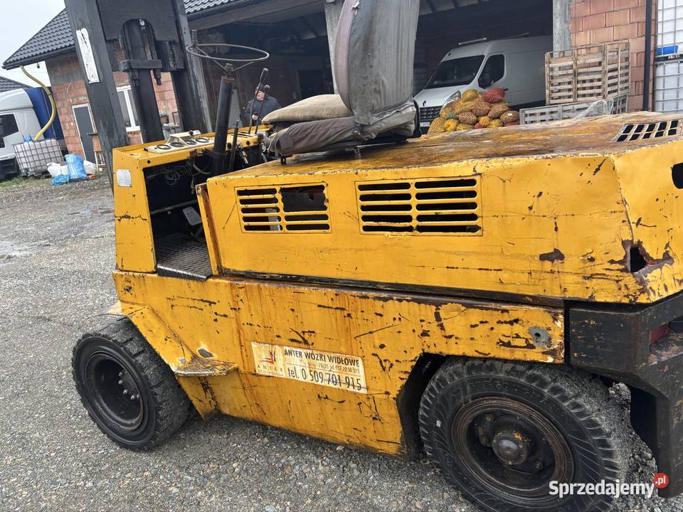 Wózek widłowy Bułgar Dv 17 33 Z silnikiem