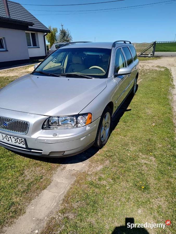 Sprzedam Volvo V70 D5 z 2003 roku z automatyczną Bogumiłowice