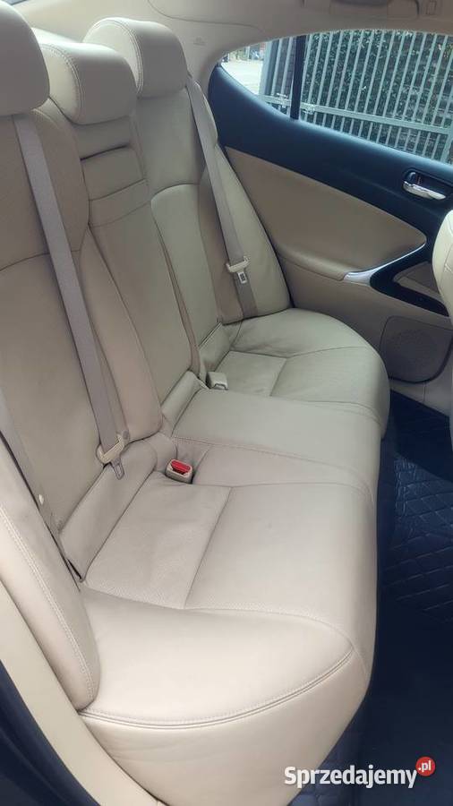 LEXUS IS 250 PRESTIGE 2006r książka do 107000 111900km mazowieckie Błonie sprzedam