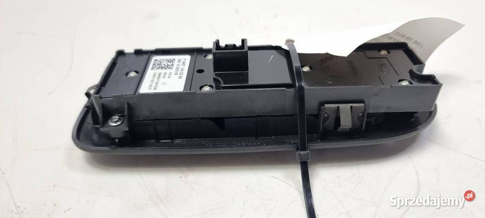 PRZYCISK FORD KUGA MK1 P9M5T14A132AA osobowe