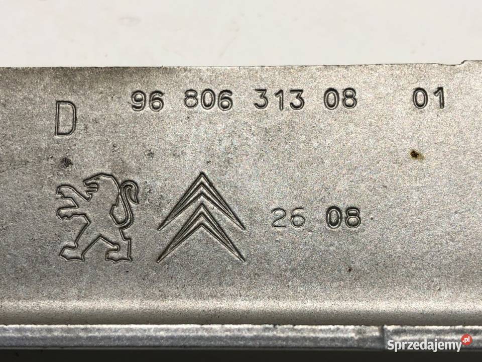 ZAWIAS MASKI PRAWY PEUGEOT PARTNER II Van