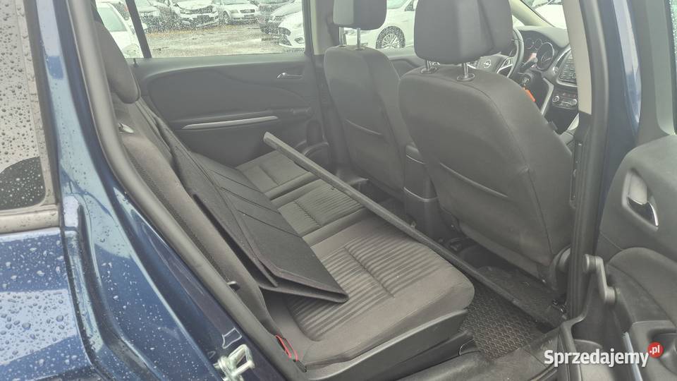 ZAFIRA 14 140 7 OSOBOWA OPŁACONA BEZWYPADKOWA Rzeszów