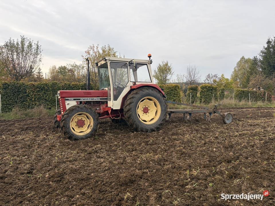 Case international 744 4x4 Case Kielce sprzedam