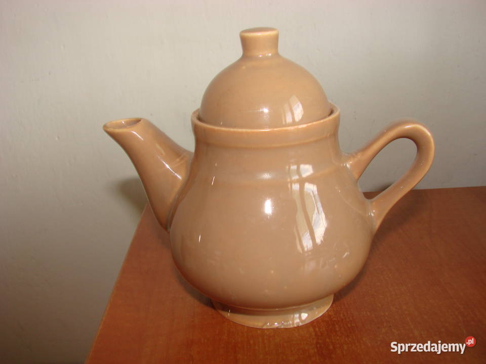 porcelitowy czajniczek do zaparzania herbaty Pruszcz Gdański